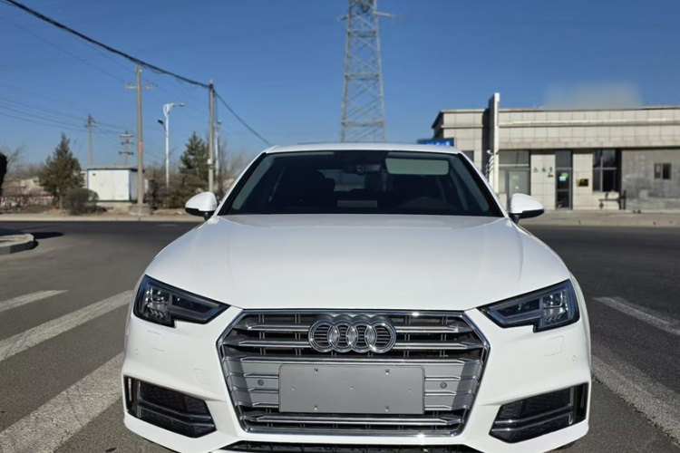 奥迪A4L 2018款 30周年年型 40 TFSI 时尚型车身外观6005