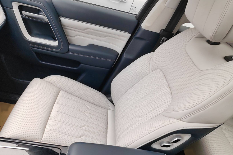 北京BJ60 2022款 2.0T 十一版 五座局部细节41