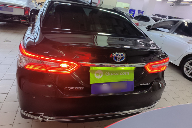 丰田 凯美瑞 2023款 双擎 2.5HG 豪华版车身外观6