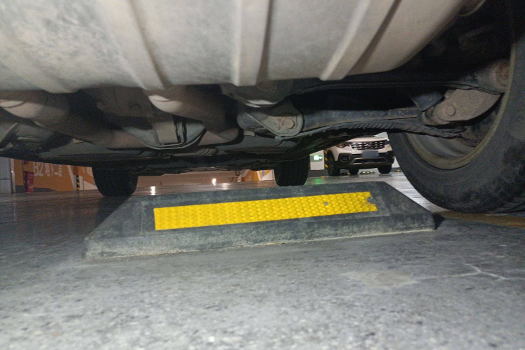 保时捷 2015款 Cayenne 3.0T局部细节9009