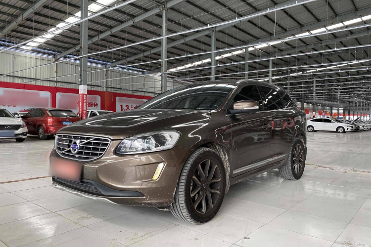 沃尔沃XC60 2015款 T5 AWD 智驭版车身外观1