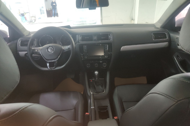 大众 速腾 2017款 1.6L 自动舒适型中控内饰7002