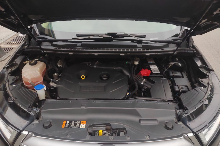 福特 锐界 2016款 EcoBoost 245 两驱精锐型 5座机舱底盘24