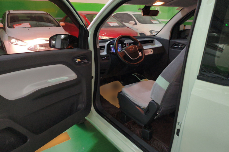 五菱汽车 宏光MINIEV 2021款 马卡龙时尚款 磷酸铁锂中控内饰20