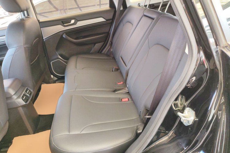 哈弗H6 2018款 蓝标 运动版 1.5T 手动两驱精英型中控内饰7004