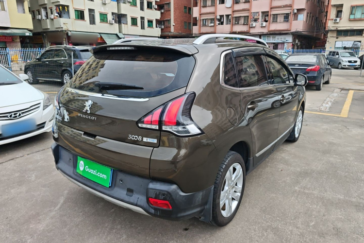 标致3008 2016款 1.6THP 自动经典版车身外观7