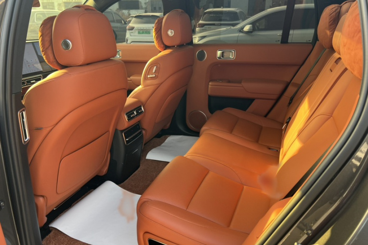 理想汽车 理想L7 2023款 Pro中控内饰7006