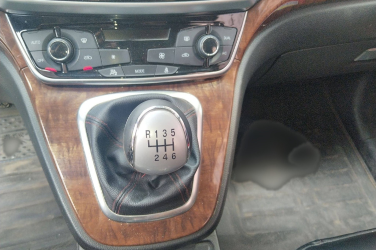 哈弗H6 2017款 红标 运动版 1.5T 手动两驱精英型局部细节18