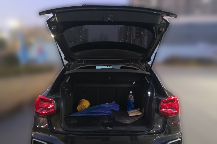 奥迪Q2L 2022款 35 TFSI 进取动感型中控内饰23