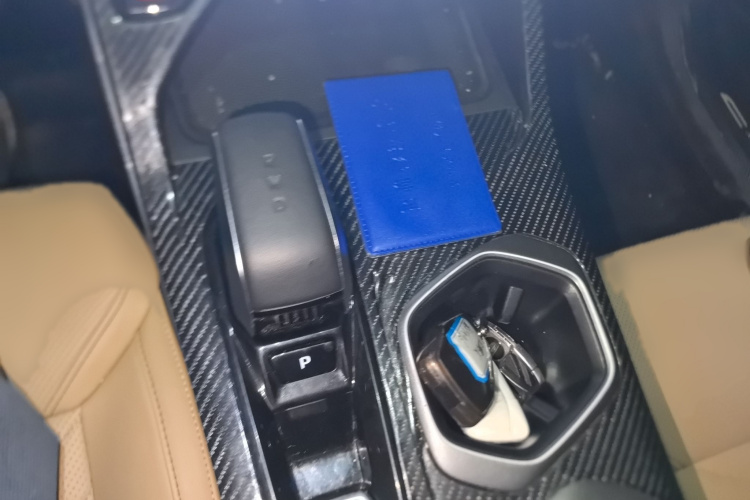 吉利汽车 博越L 2023款 1.5TD DCT尊贵型局部细节18