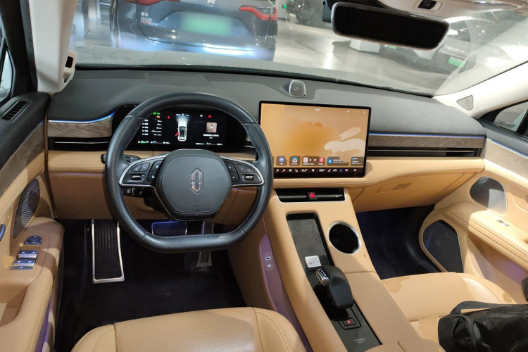 鸿蒙智行 问界M5 2022款 增程四驱至臻版中控内饰12