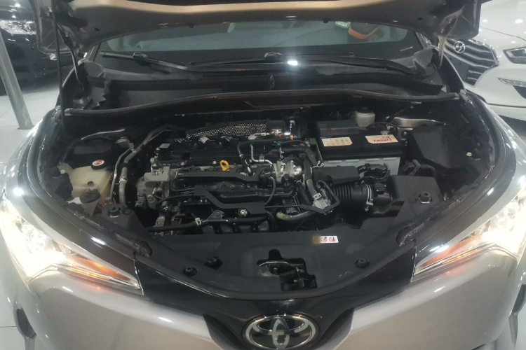 丰田 奕泽IZOA 2020款 2.0L 奕享版机舱底盘24