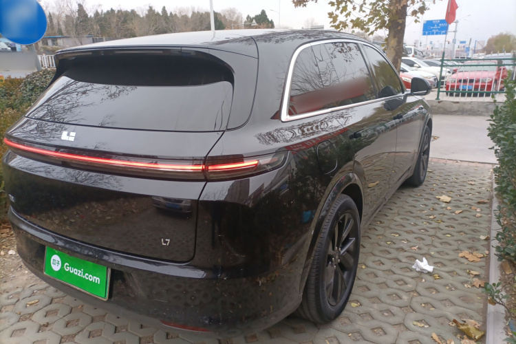 理想汽车 理想L7 2023款 Pro车身外观7