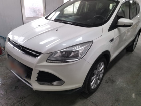 福特 翼虎 2015款 1.5L GTDi 两驱舒适型