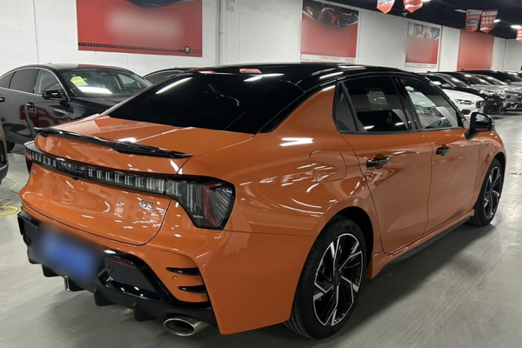 领克03 2025款 1.5TD DCT冠军版Pro车身外观6004