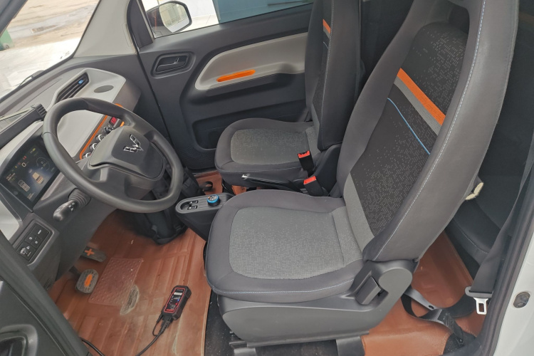 五菱汽车 宏光MINIEV 2020款 自在款 磷酸铁锂中控内饰19