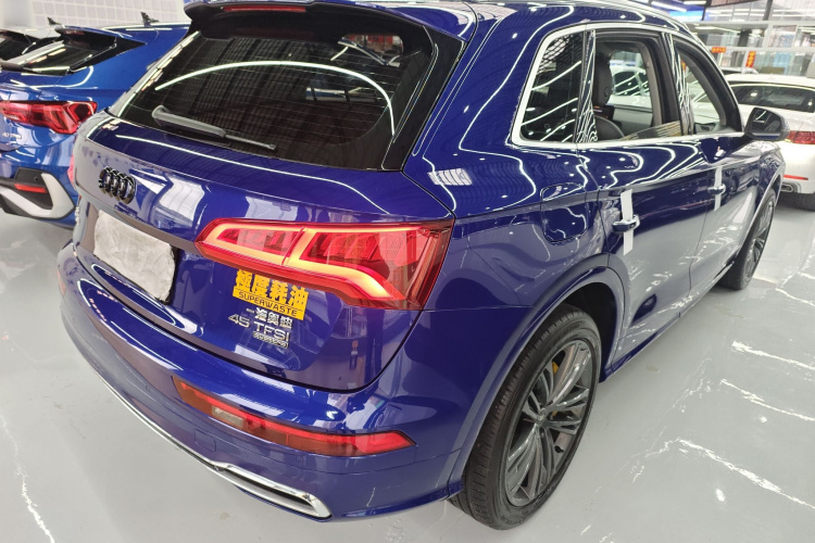 奥迪Q5L 2018款 45 TFSI 尊享时尚型 国VI车身外观7