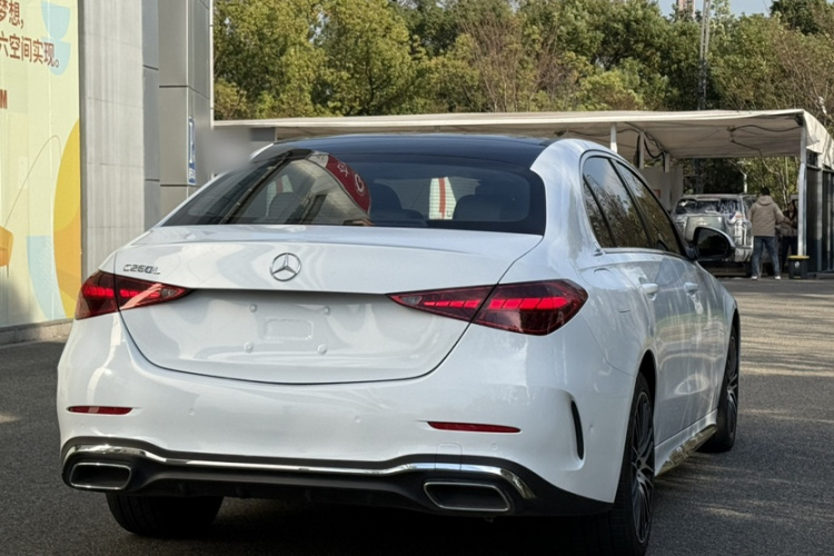 奔驰C级 2022款 C 260 L 运动版车身外观6001