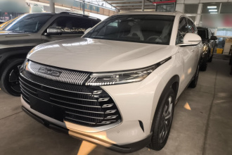 比亚迪 护卫舰07 2023款 DM-i 100KM 旗舰型