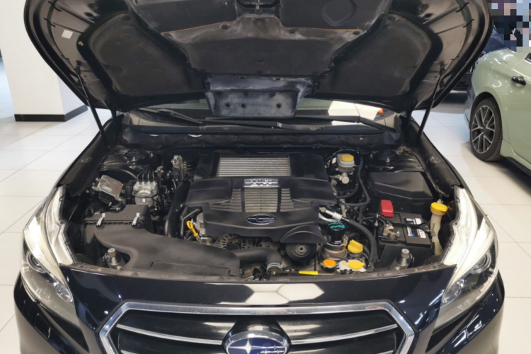 斯巴鲁 力狮 2016款 2.0DIT 全驱极致版机舱底盘24