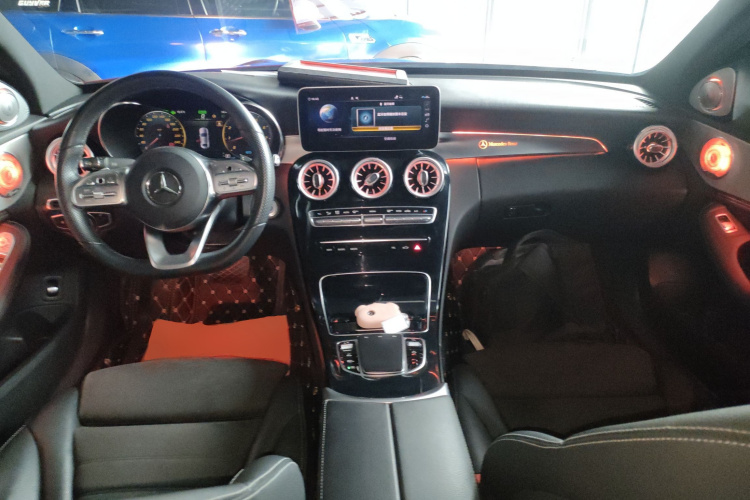 奔驰C级 2020款 C 260 运动版中控内饰7002