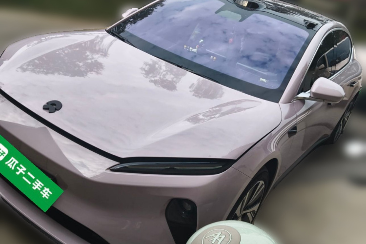 蔚来ET5 2024款 75kWh车身外观1