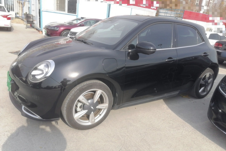 欧拉好猫 2021款 400km标准续航 维纳斯版 磷酸铁锂车身外观4