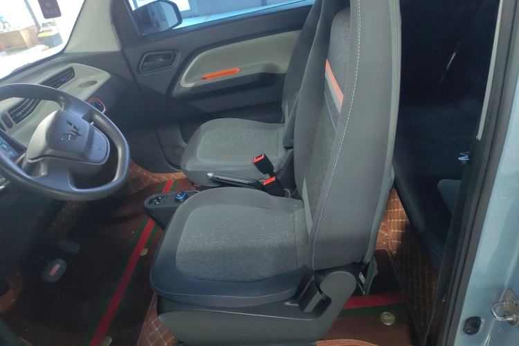 五菱汽车 宏光MINIEV 2022款 自在款 磷酸铁锂中控内饰19