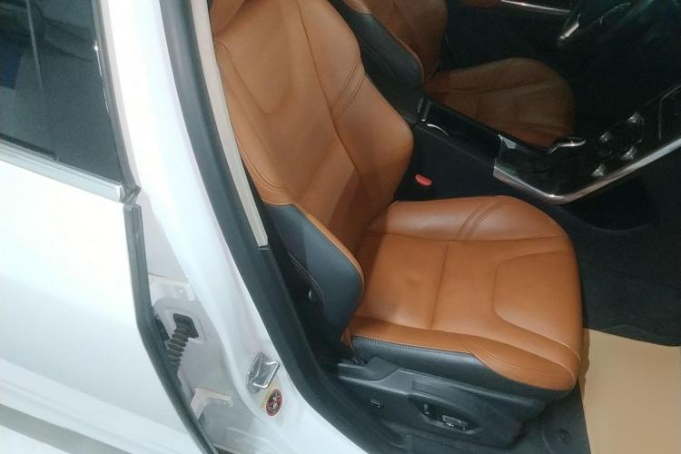 沃尔沃S60 2016款 S60L T5 智驭版局部细节41