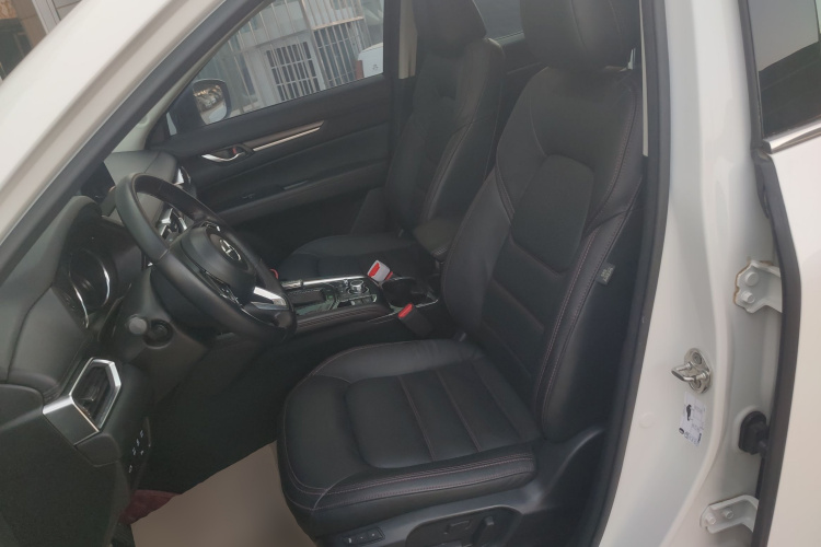 马自达CX-5 2021款 2.5L 自动两驱黑骑士中控内饰19