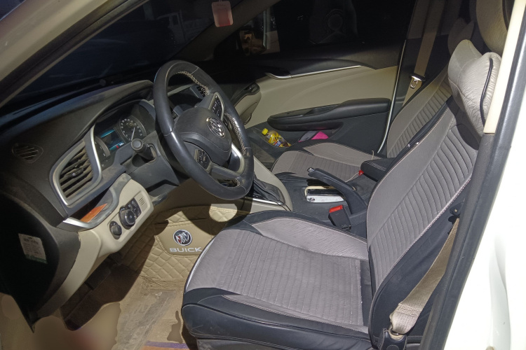 别克 英朗 2018款 15T 双离合精英型 国V中控内饰19