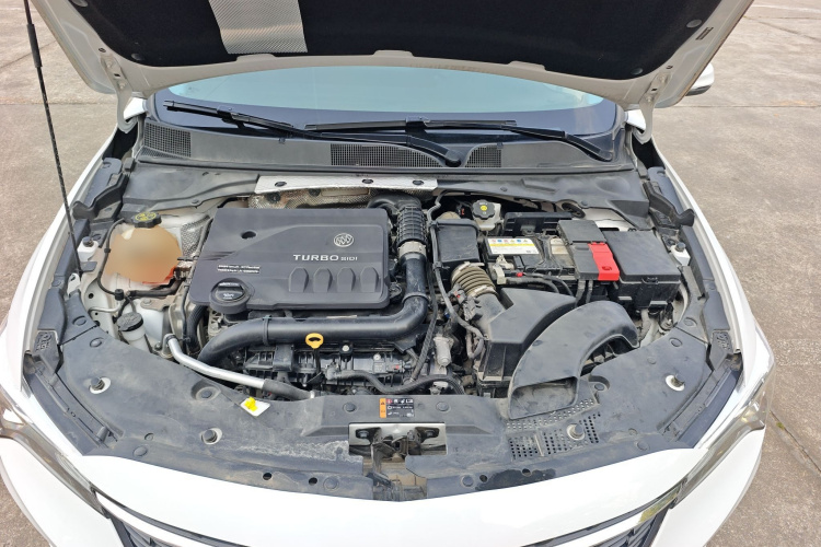 别克 威朗 2023款 Pro 乐逸版机舱底盘24