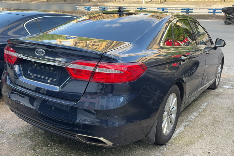 福特 金牛座 2016款 EcoBoost 180 豪华型车身外观6003