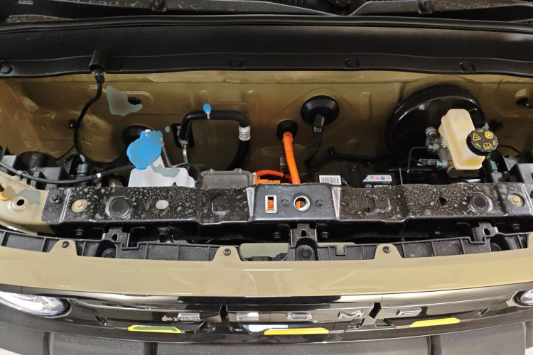 吉利银河 2025款 210km 熊猫骑士机舱底盘24