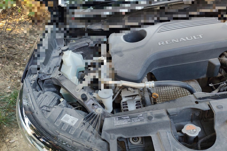 雷诺 科雷傲 2017款 2.5L 两驱尊贵版局部细节9006