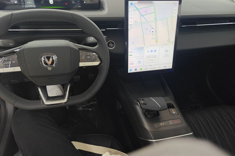 长安 逸动 2025款 蓝鲸 1.5T 500Bar旗舰型中控内饰7002