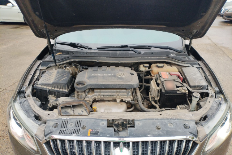 别克 英朗 2015款 15N 自动豪华型机舱底盘24