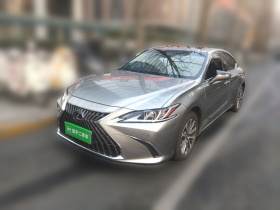 雷克萨斯ES 2022款 200 卓越版