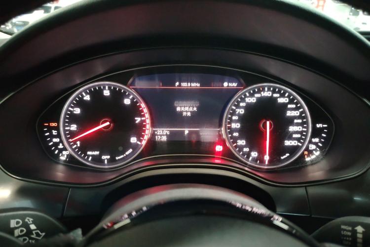 奥迪A6L 2016款 45 TFSI quattro 运动型局部细节14