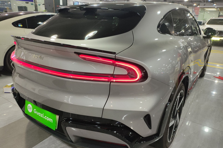 小米汽车 小米YU7 2025款 超长续航高性能四驱Max版车身外观6005