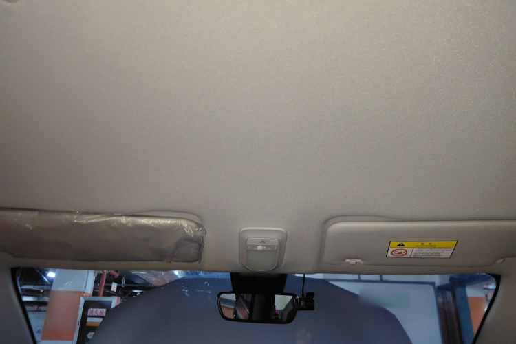 五菱汽车 五菱缤果 2023款 333km 灵犀互联款中控内饰22