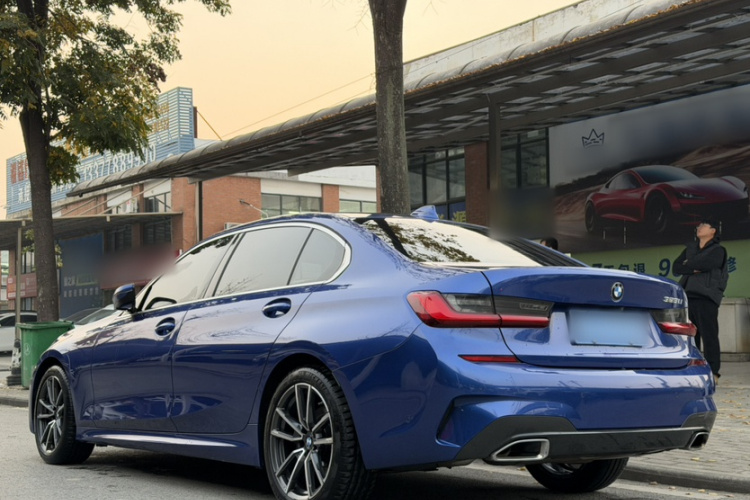 宝马3系 2020款 改款 325Li M运动套装车身外观6001