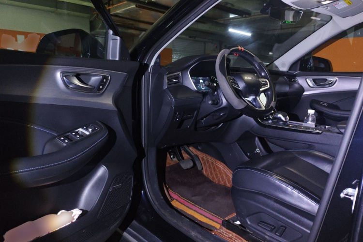 荣威RX5 2020款 PLUS 300TGI 自动Ali国潮旗舰版中控内饰20