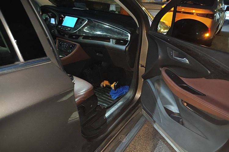 别克 昂科威 2014款 28T 四驱精英型局部细节9005