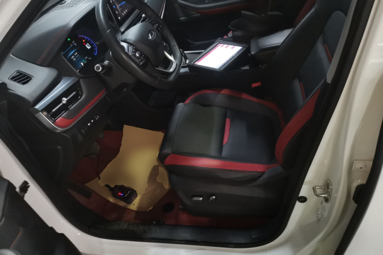 奇瑞 瑞虎5x 2021款 超级英雄版 1.5T CVT尊贵型局部细节19