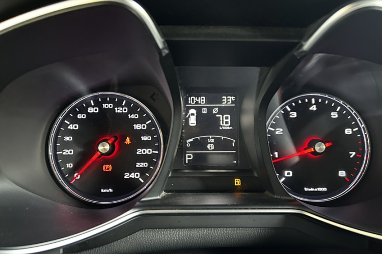 名爵 MG6 2017款 20T 自动豪华智联版 国V中控内饰7005