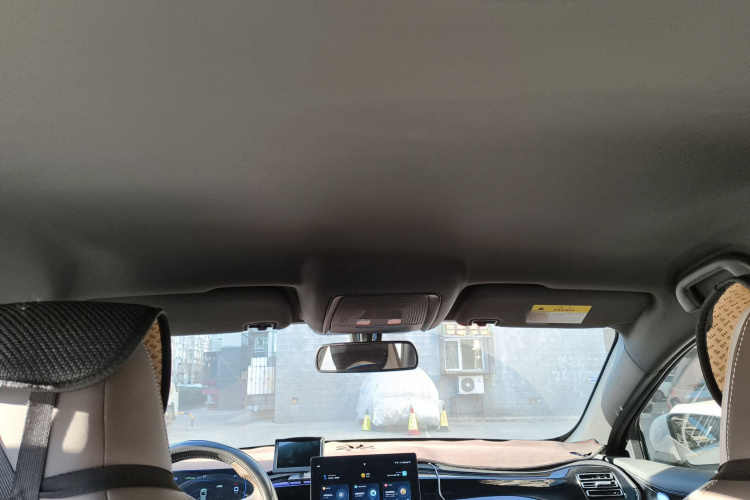 比亚迪 秦PLUS 2024款 荣耀版 DM-i 55KM领先型中控内饰22