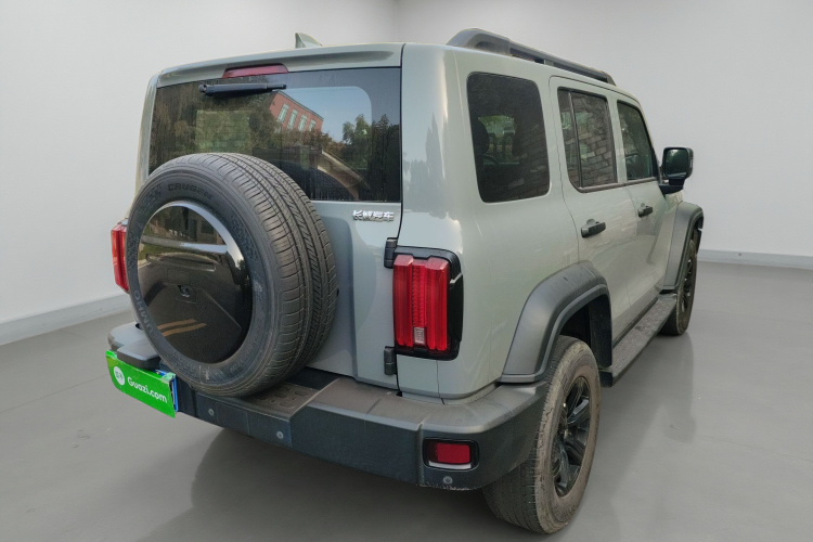 坦克300 2023款 越野版 2.0T 征服者车身外观7