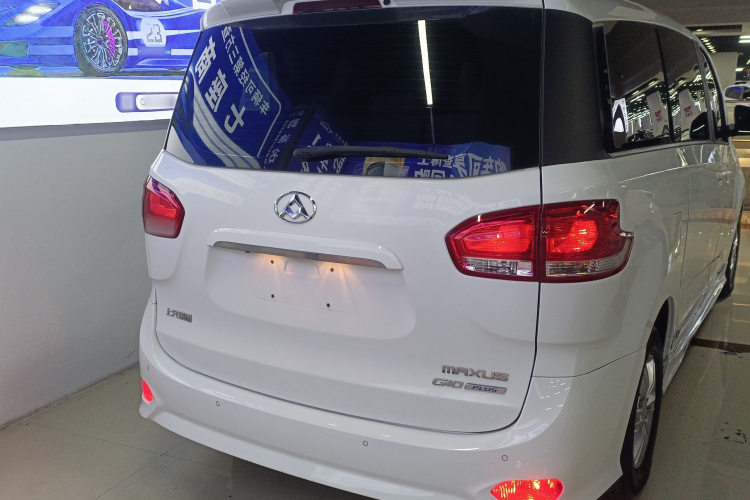 上汽大通MAXUS 大通G10 2018款 PLUS 2.0T 自动智享版车身外观6