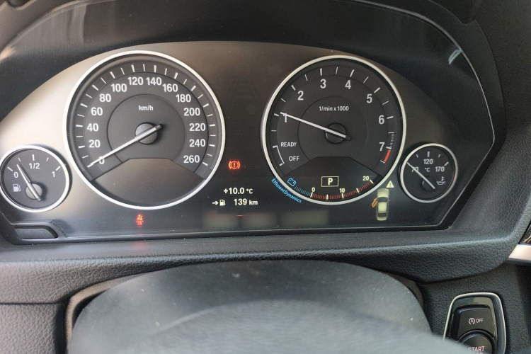 宝马3系 2018款 318Li局部细节14